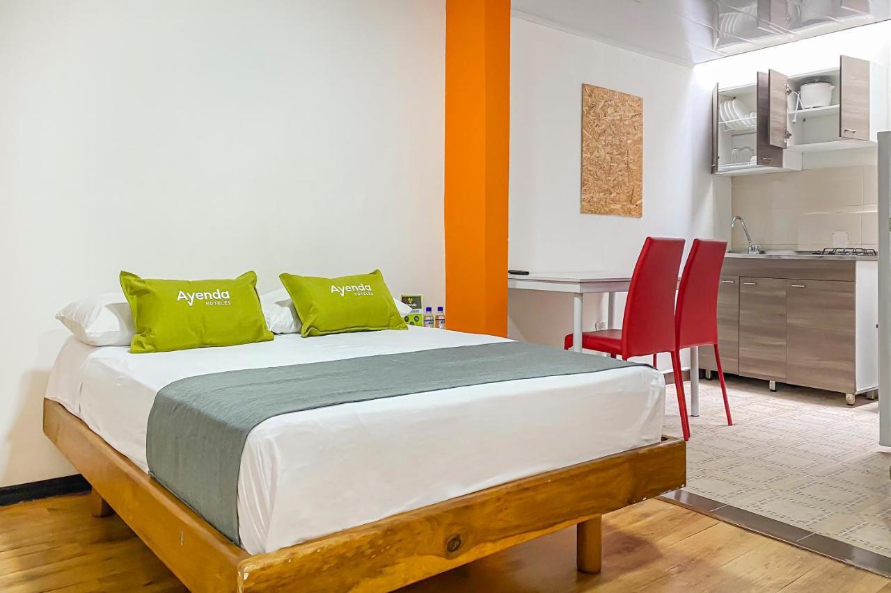 Ayenda 1141 Boutique San Antonio Hotel มานิซาเลส ภายนอก รูปภาพ