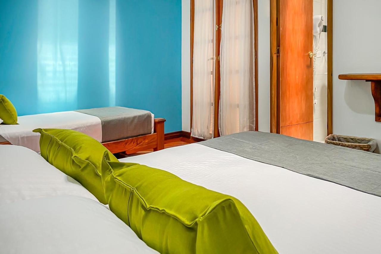 Ayenda 1141 Boutique San Antonio Hotel มานิซาเลส ภายนอก รูปภาพ